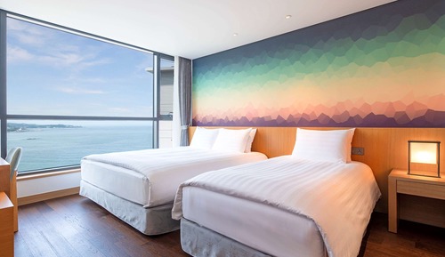 Superior Suite, Multiple Beds, Partial Ocean View