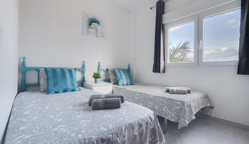 Standard Apartment, 2 Bedrooms, Pool Access, Beachside