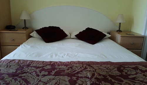 Room 4, Double, 1st Floor