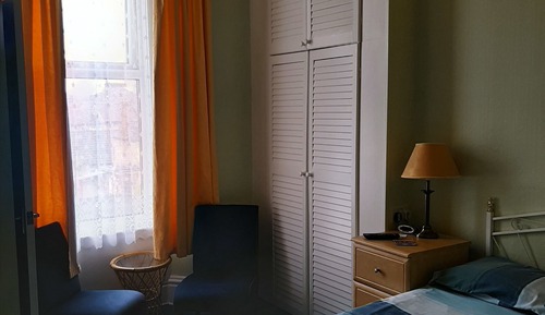 Room 8, Small Family/Twin, 1st Floor