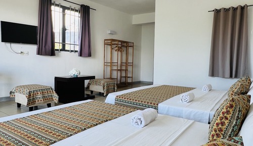 Family Room, Multiple Beds, Beach View