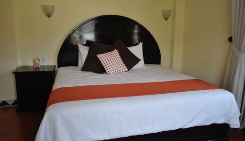 Traditional Room, 1 King Bed