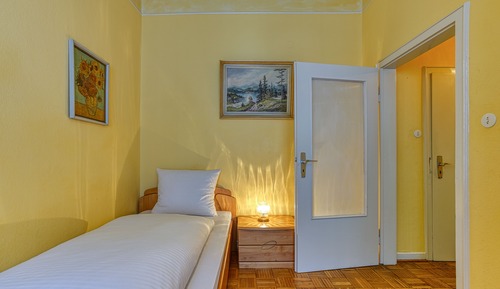 Standard Single Room