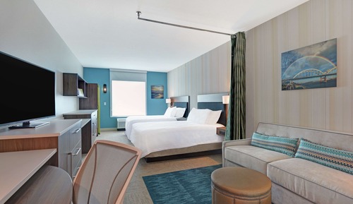 Studio, 2 Queen Beds, Accessible, Bathtub