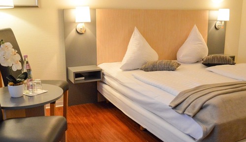 Comfort Double or Twin Room, Balcony