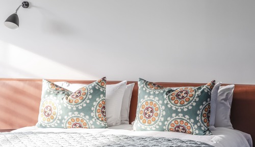 Guest Room - King/Twin