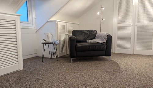 Basic Single Room, Shared Bathroom, Garden View (Loft Room Single room - 9)