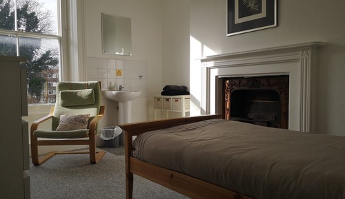 Single Room, Shared Bathroom, Garden View (5)