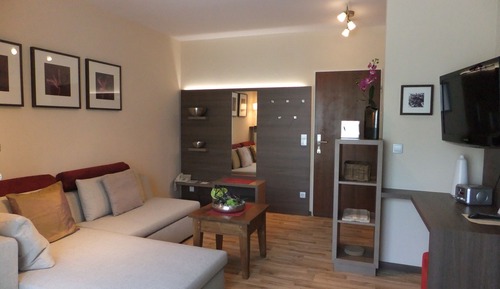 Junior Apartment, Park View