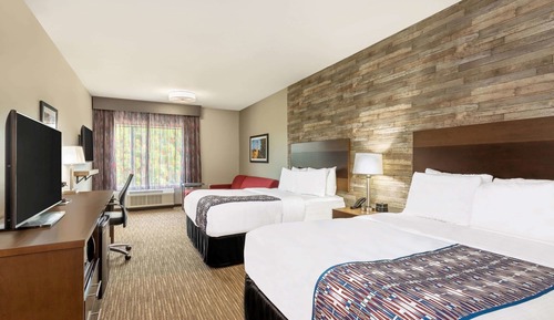 Room, 2 Queen Beds, Non Smoking