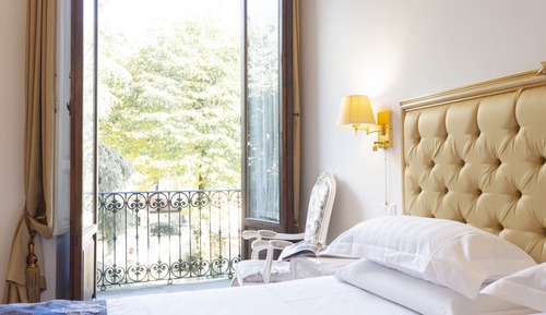 Superior Room, Garden View