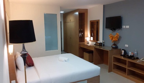 Superior Room, 1 King Bed