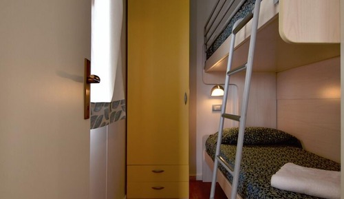 Superior Mobile Home, 3 Bedrooms