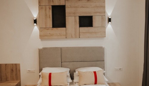 Deluxe Double Room, 1 King Bed, City View