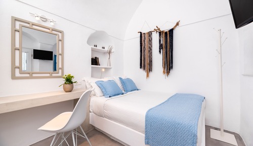 Junior House, 1 Double Bed, Non Smoking, Courtyard View