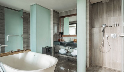 Grand Suite, 2 Bedrooms (Red Level)