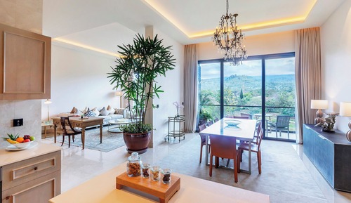 Presidential Suite (Red Level)