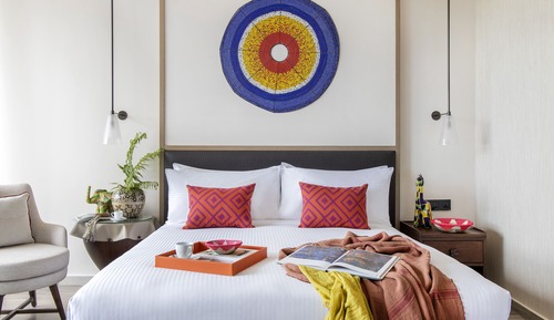Junior Suite (Red Level)
