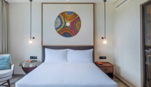 Deluxe Room, City View