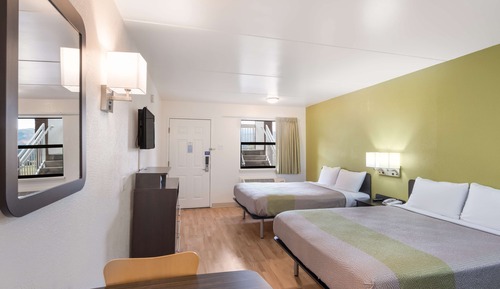 Deluxe Room, 2 Queen Beds, Non Smoking, Kitchenette