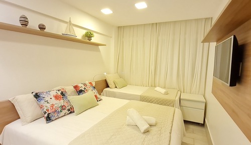 Family Apartment, Pool View