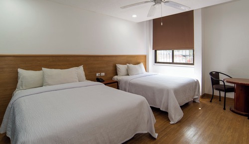 Double Room, 2 Queen Beds