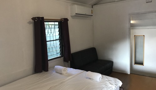 Bungalow, 1 Queen Bed, Non Smoking