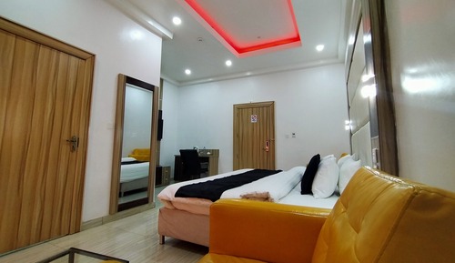 Executive Room