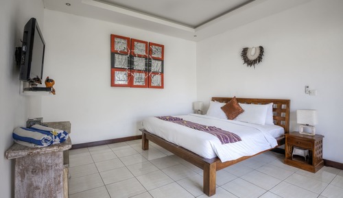Luxury Villa, 3 Bedrooms, Pool View