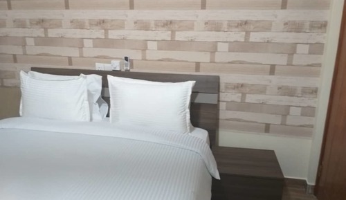 Standard Room, 1 Queen Bed, Non Smoking