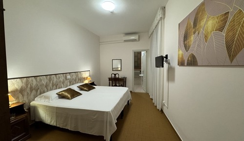 Comfort Double or Twin Room