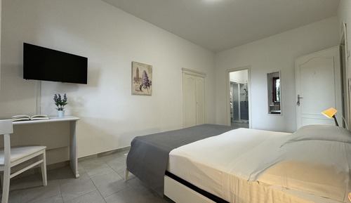 Deluxe Double Room, Garden View