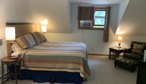 Classic Room, 1 King Bed