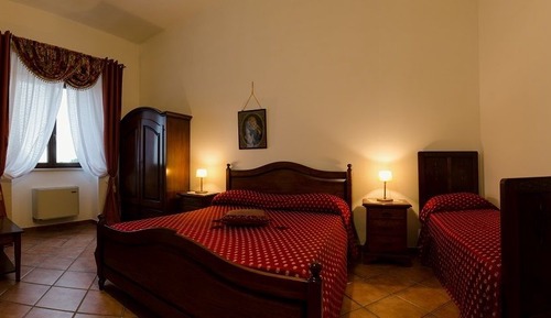 Basic Triple Room