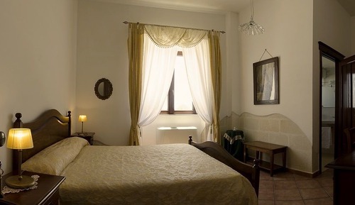 Basic Double Room