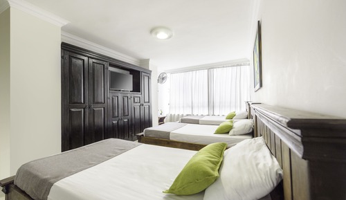 Family Studio, Multiple Beds, Non Smoking