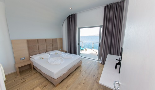 Double Room, Balcony, Sea View