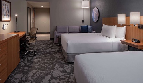Room, 2 Queen Beds, Accessible, Bathtub (Shower)