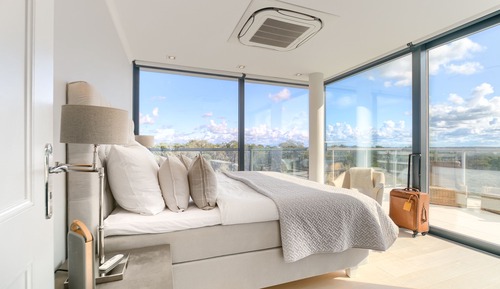 Exclusive Penthouse, 2 Bedrooms, Sea Facing