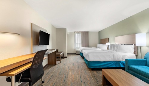 Suite, Multiple Beds, Accessible, Non Smoking (Hearing Accessible)