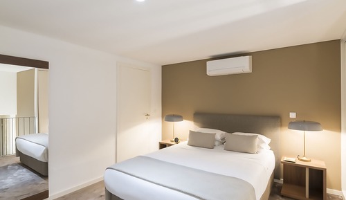 Premium Loft, 1 Bedroom, Balcony, Courtyard View