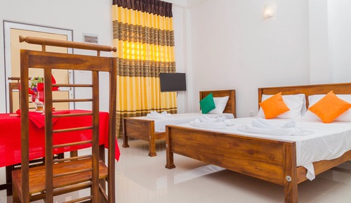 Deluxe Triple Room, Multiple Beds, Non Smoking