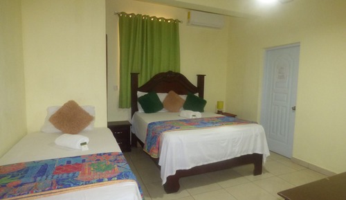 Family Triple Room, Mixed Dorm, Non Smoking