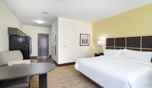 Studio Suite, 1 King Bed
