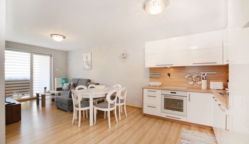 Apartment (I 103)