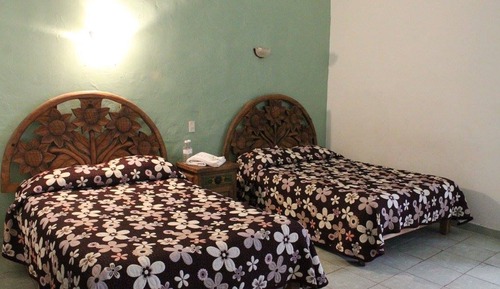 Basic Twin Room