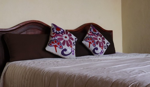 Standard Room, 1 King Bed, Non Smoking (Leonidas)