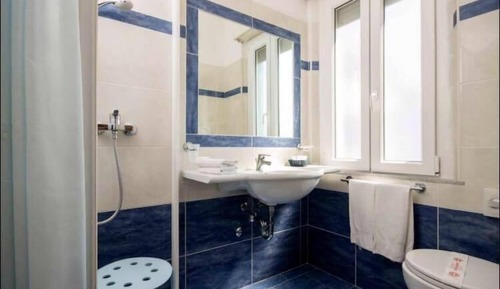 Basic Double or Twin Room, Non Smoking