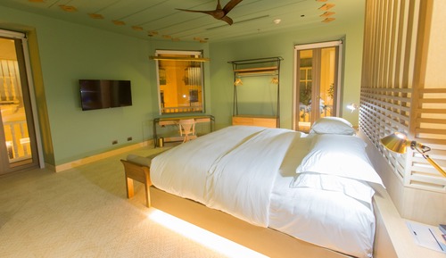 Luxury Room, 1 King Bed, Non Smoking, City View
