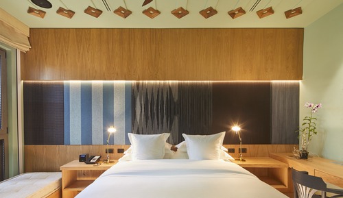 Superior Room, 1 Queen Bed with Sofa bed, Non Smoking